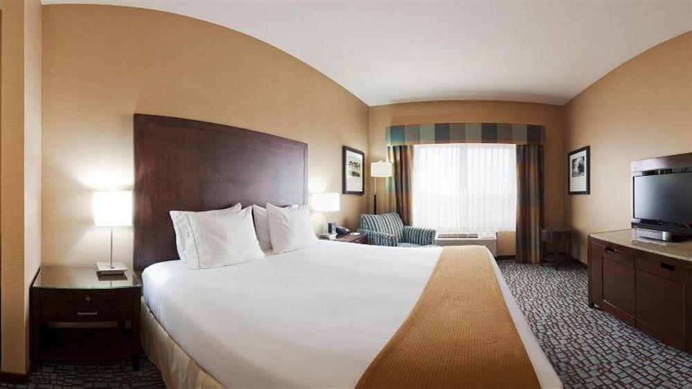 Holiday Inn Express & Suites Salinas By Ihg Luaran gambar