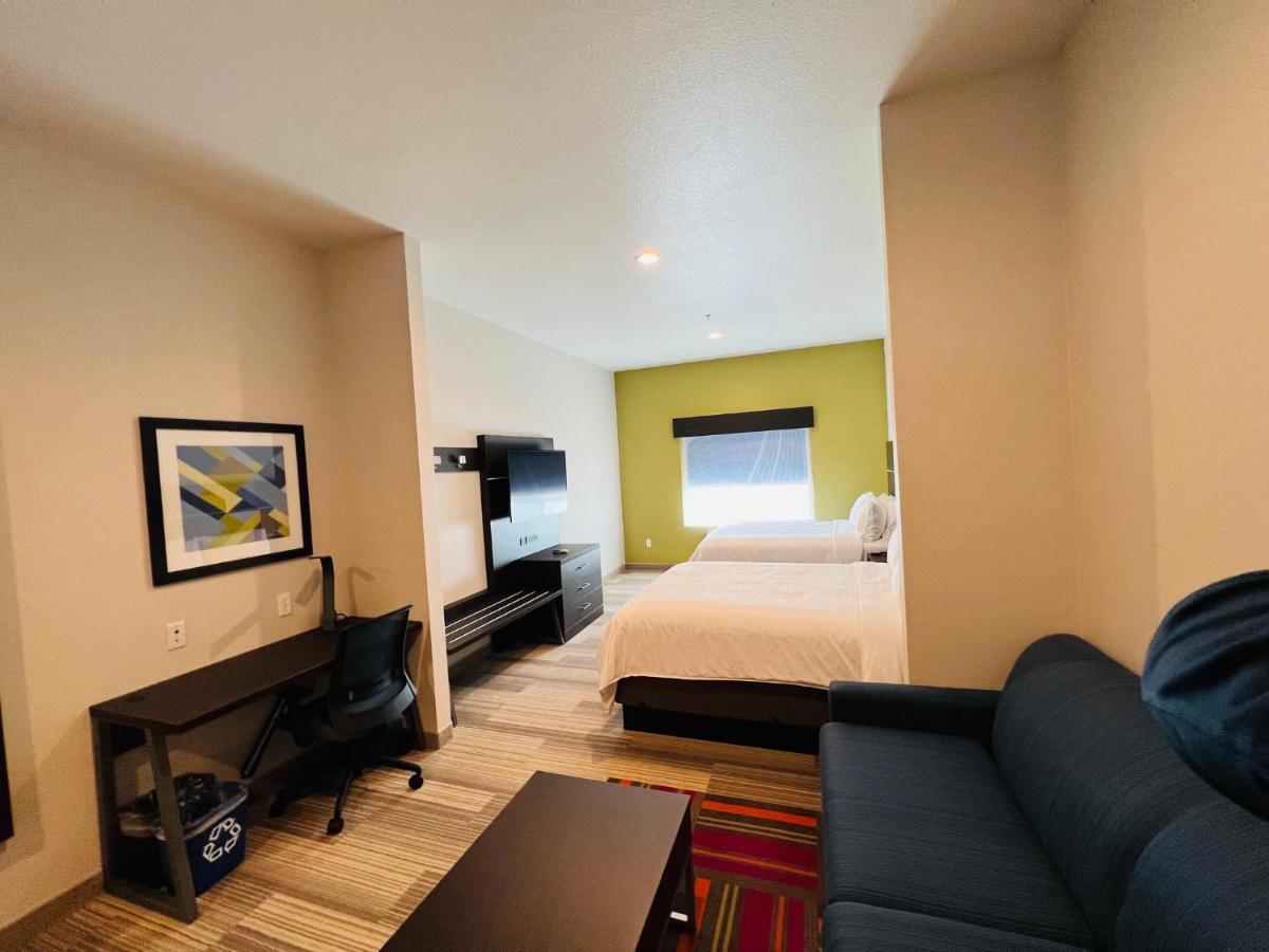 Holiday Inn Express & Suites Salinas By Ihg Luaran gambar