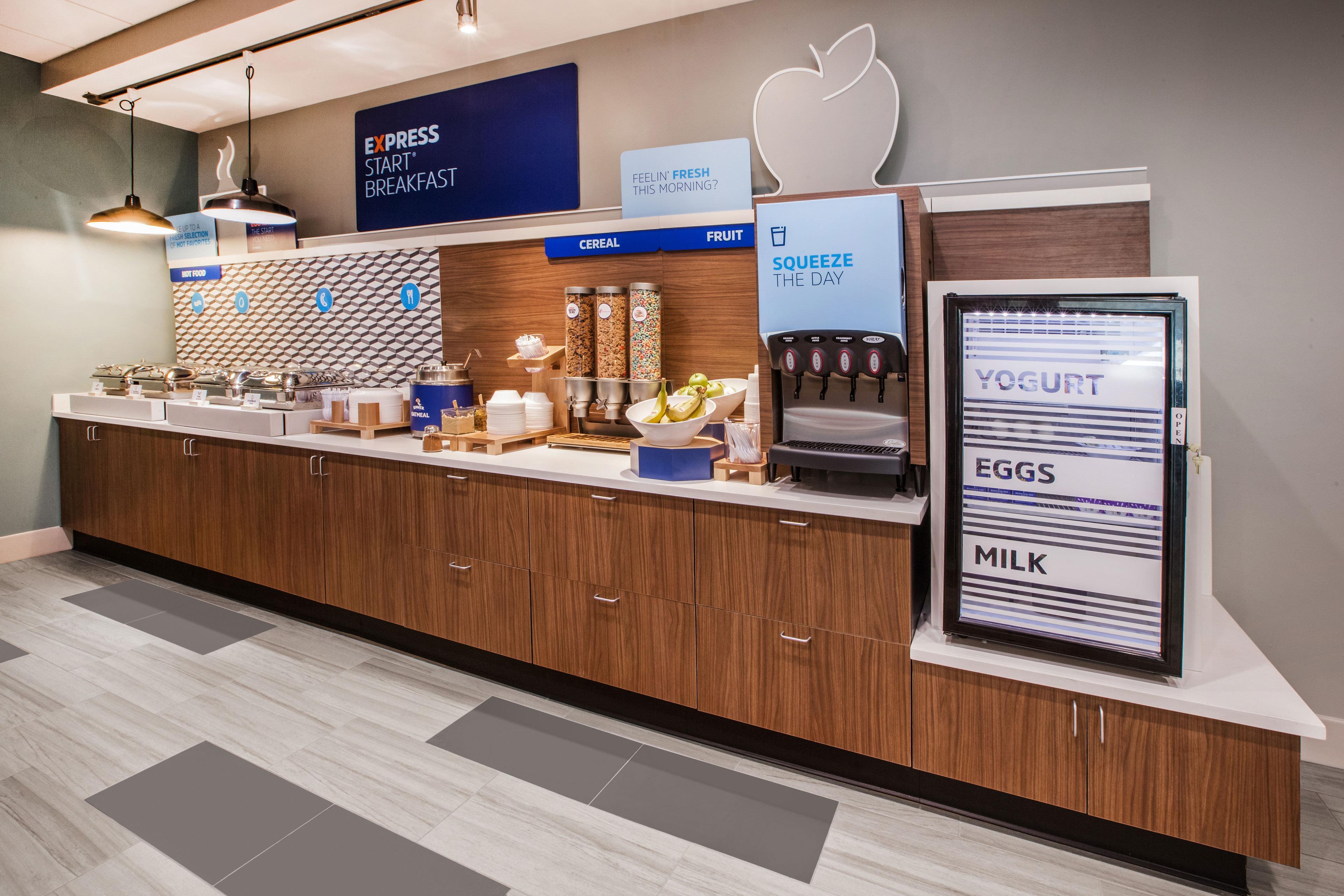 Holiday Inn Express & Suites Salinas By Ihg Luaran gambar
